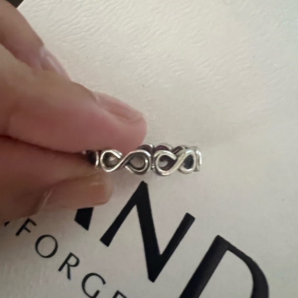 PANDORA “Infinity Band” Ring S925 - Picture 5 of 9